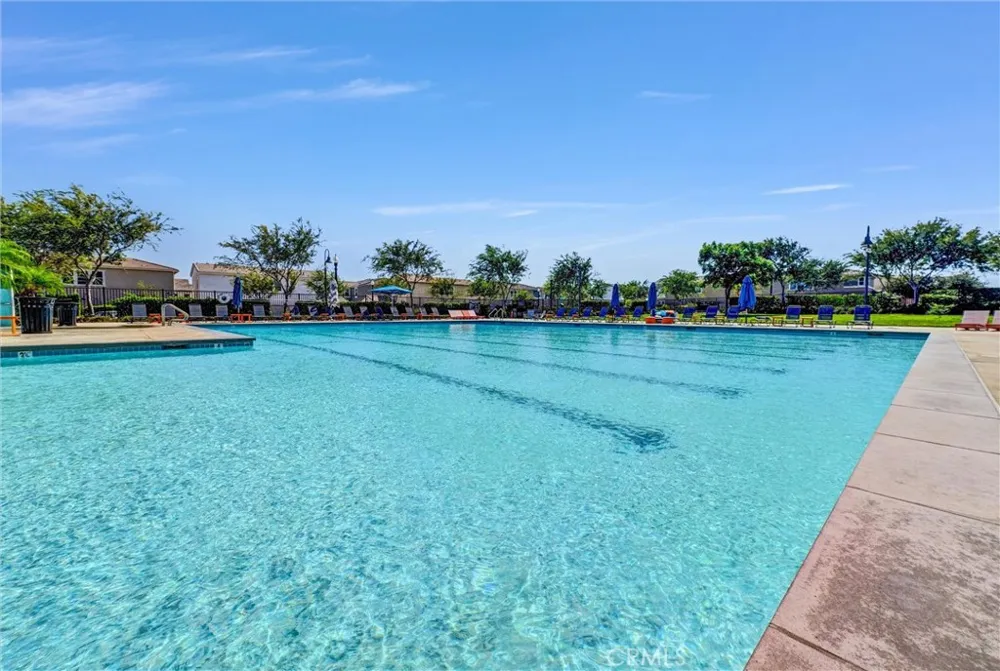 4157 S Winwood Paseo Ontario, CA 91761