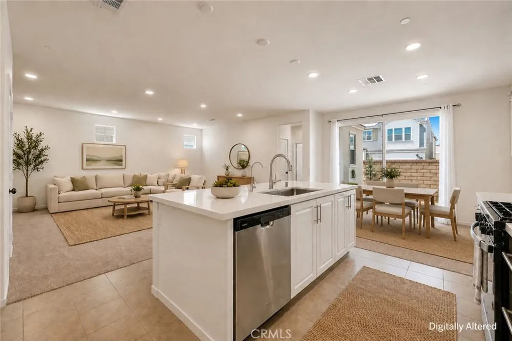 4157 S Winwood Paseo Ontario, CA 91761