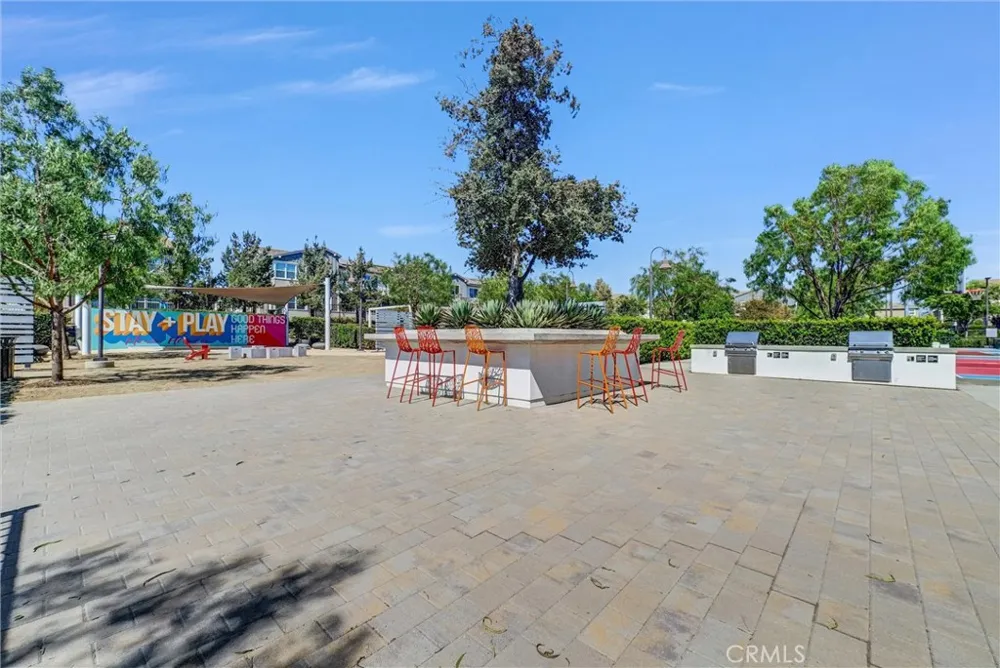 4157 S Winwood Paseo Ontario, CA 91761
