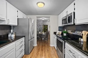 7639 SE 29th Street Mercer Island, WA 98040