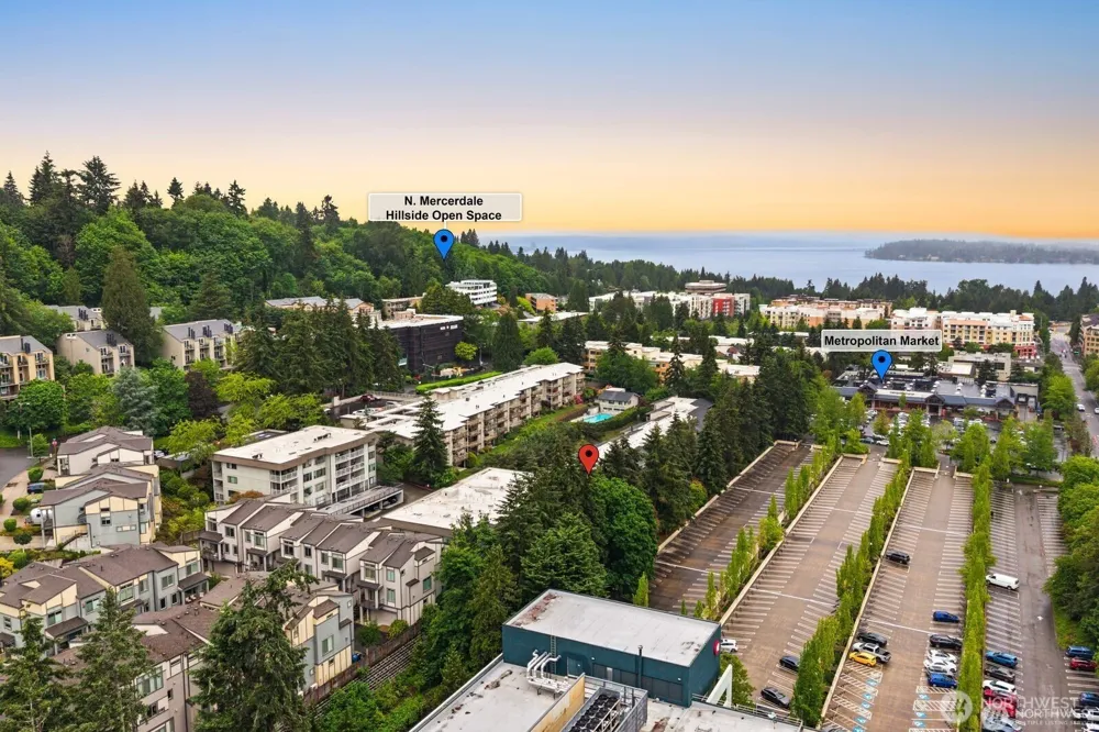 7639 SE 29th Street Mercer Island, WA 98040