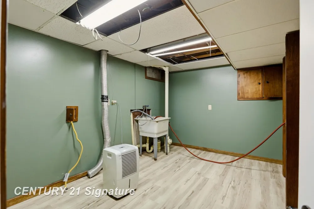 4657 Dogwood Lane Saginaw Charter Township, MI 48603