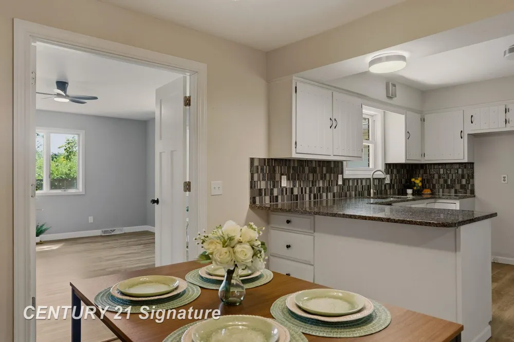 4657 Dogwood Lane Saginaw Charter Township, MI 48603