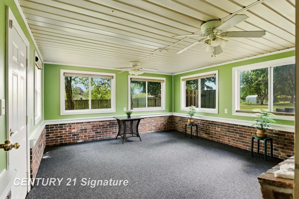 4657 Dogwood Lane Saginaw Charter Township, MI 48603
