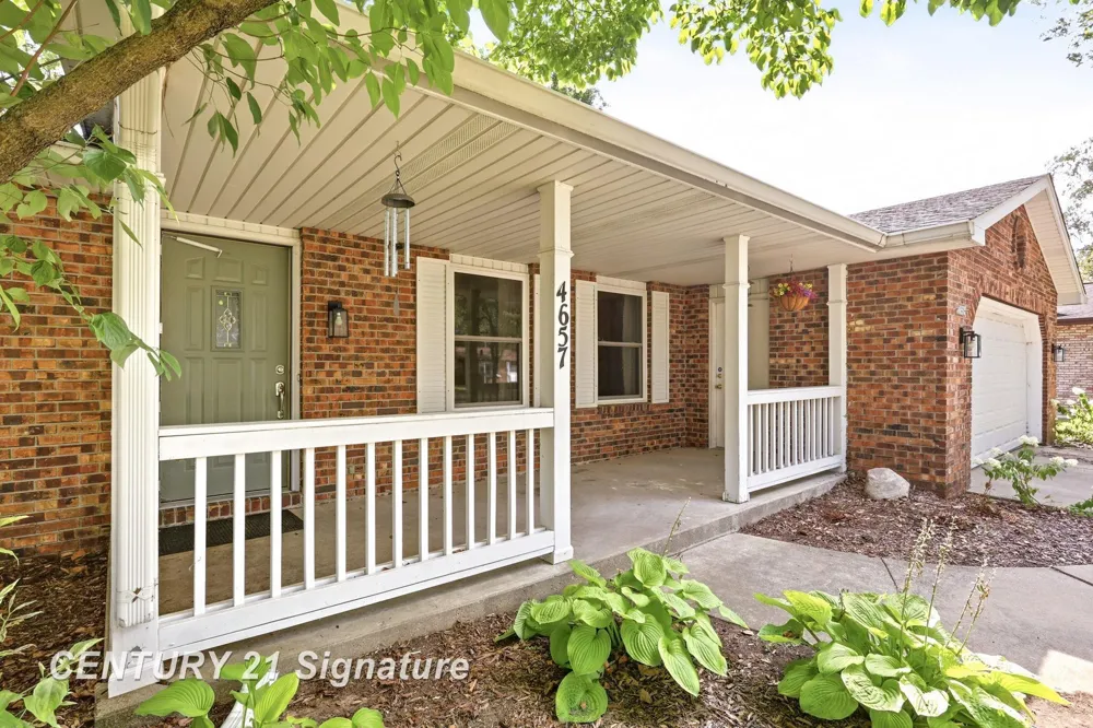 4657 Dogwood Lane Saginaw Charter Township, MI 48603