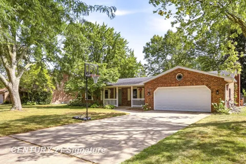 4657 Dogwood Lane