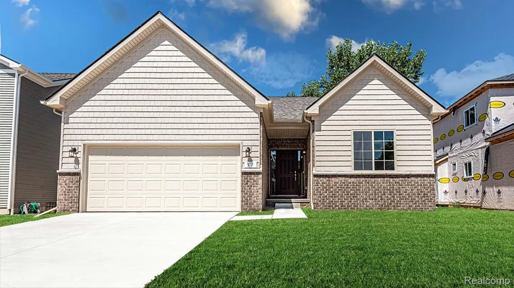 1 Oak    ( Ranch) Street Grand Blanc Charter Township, MI 48439