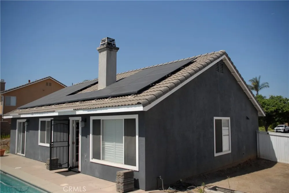 2007 Aberdeen Drive Corona, CA 92881