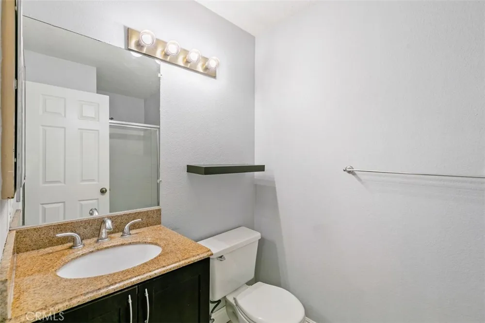 21227 Camelia #18 Lake Forest, CA 92630
