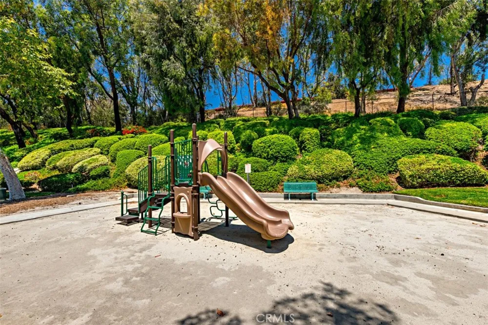 21227 Camelia #18 Lake Forest, CA 92630