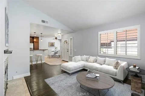 21227 Camelia #18