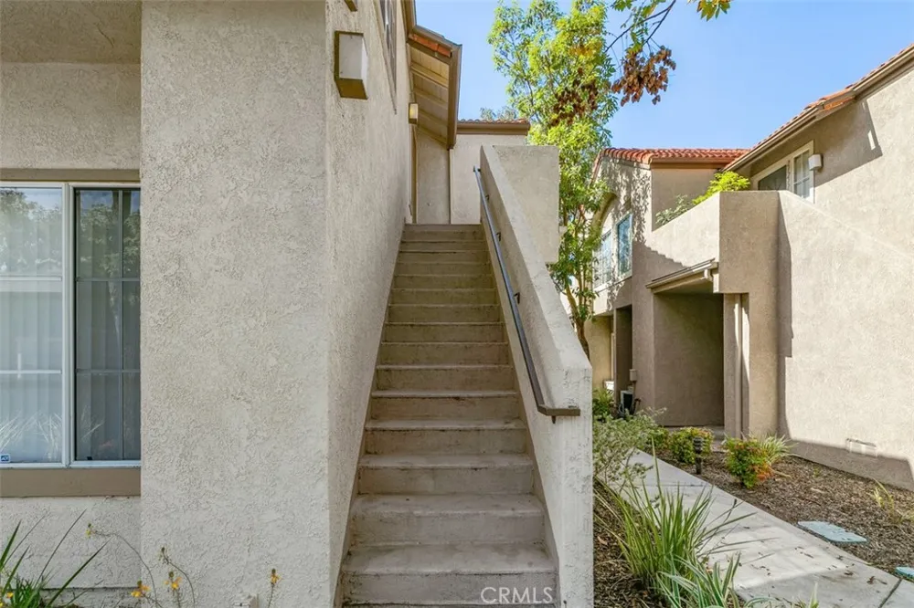 21227 Camelia #18 Lake Forest, CA 92630