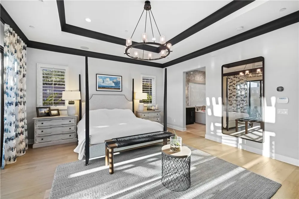 12401 Ridge Line Gate Court Porter Ranch, CA 91326