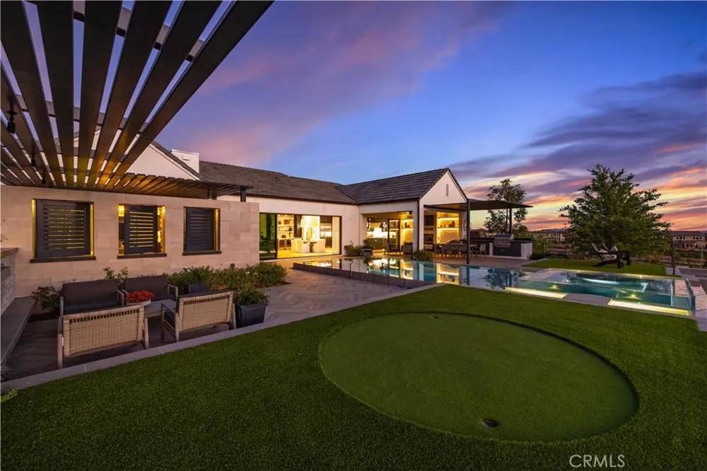 12401 Ridge Line Gate Court Porter Ranch, CA 91326