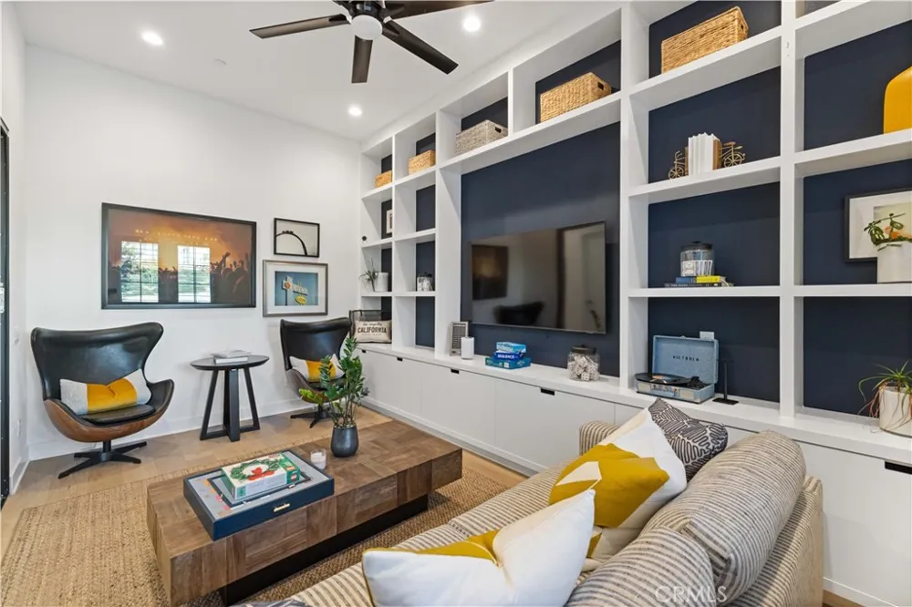 12401 Ridge Line Gate Court Porter Ranch, CA 91326