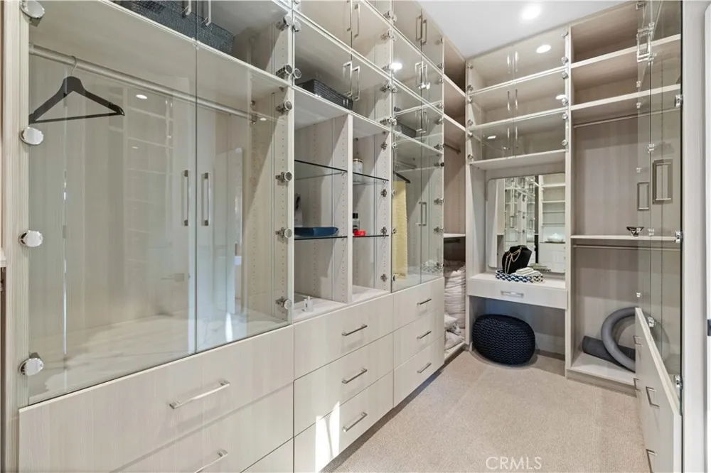 12401 Ridge Line Gate Court Porter Ranch, CA 91326