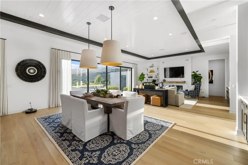 12401 Ridge Line Gate Court Porter Ranch, CA 91326