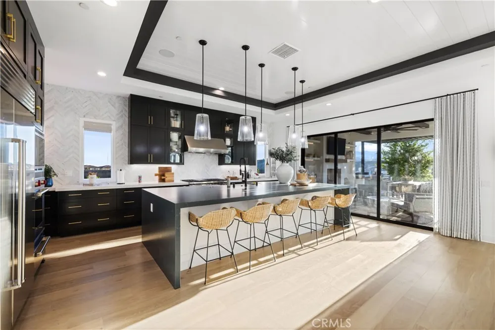12401 Ridge Line Gate Court Porter Ranch, CA 91326