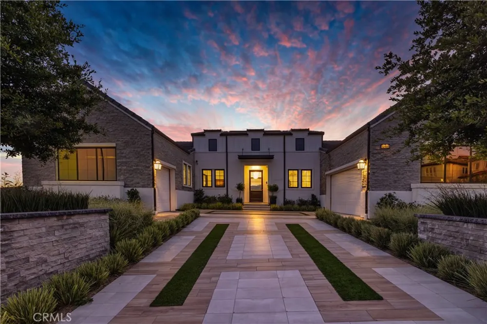 12401 Ridge Line Gate Court Porter Ranch, CA 91326
