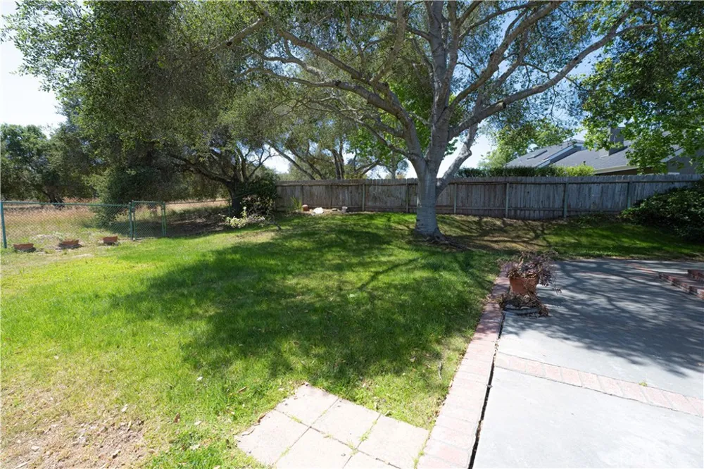 1042 Pellham Lompoc, CA 93436