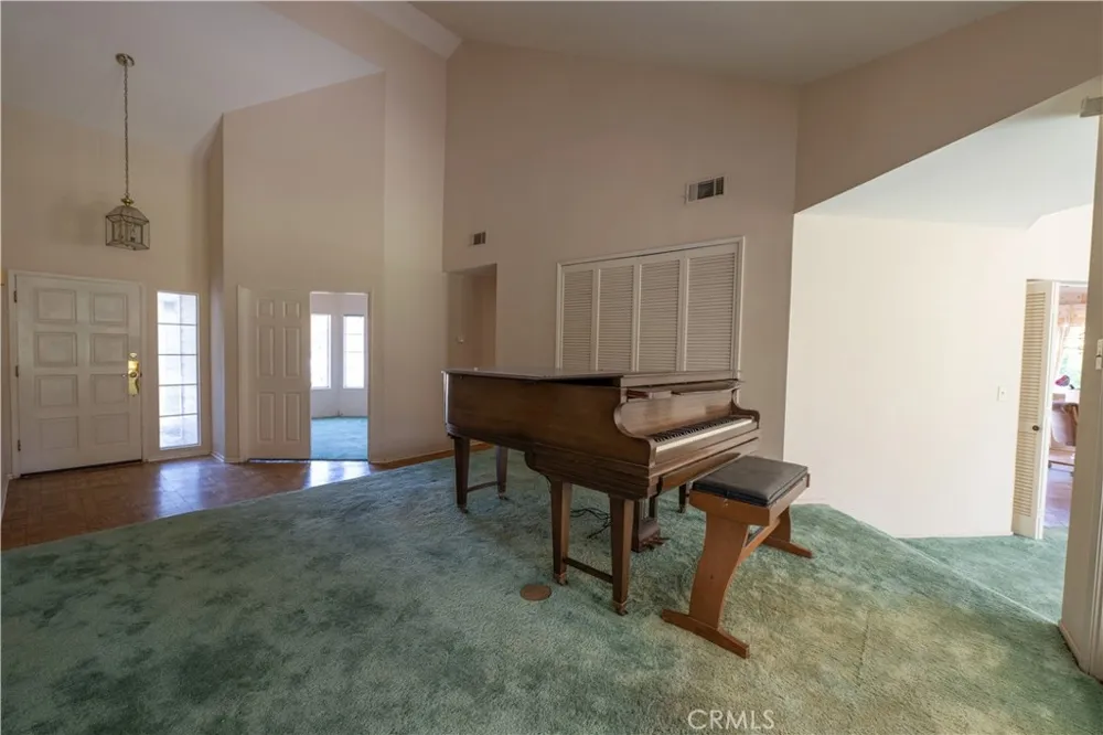 1042 Pellham Lompoc, CA 93436