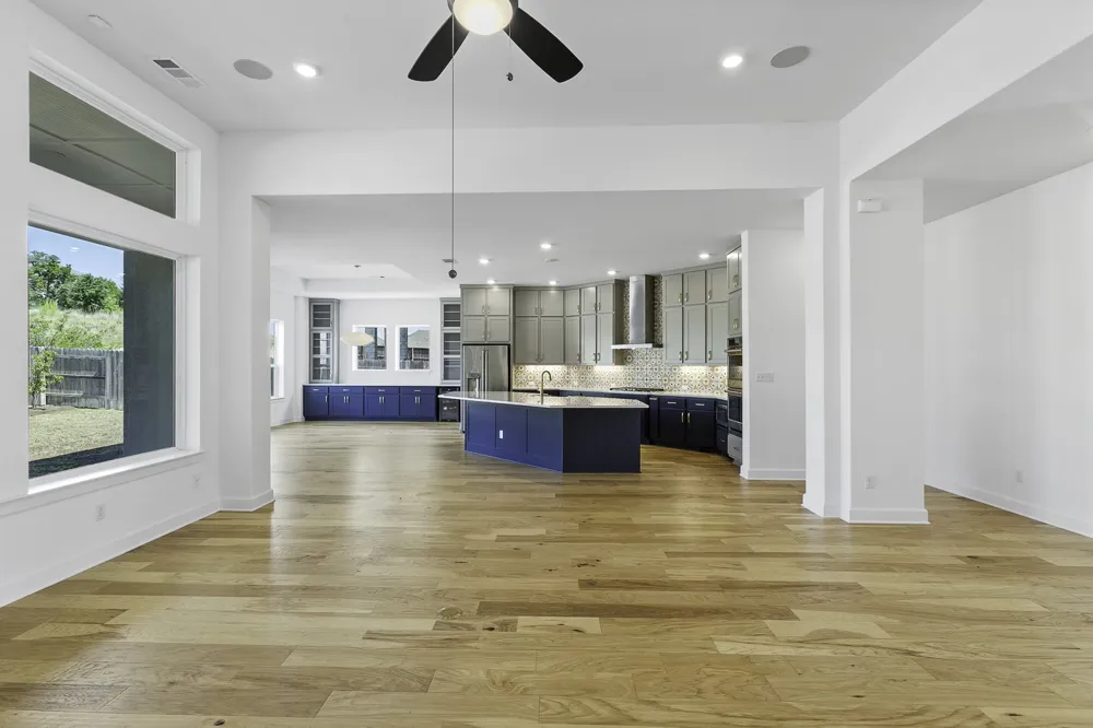 151 Starfire Drive Dripping Springs, TX 78620
