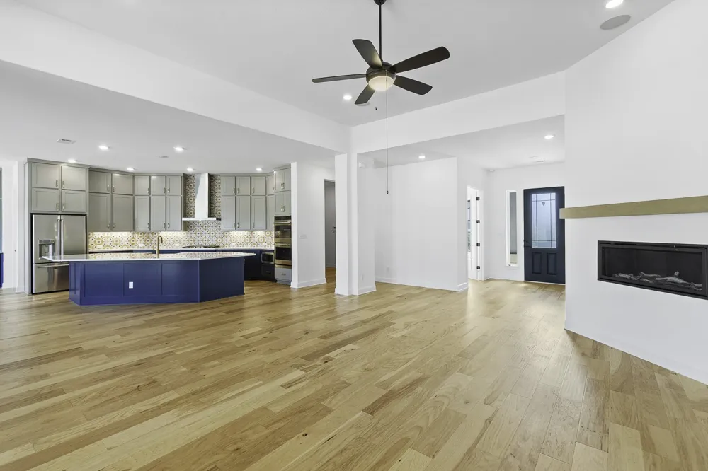 151 Starfire Drive Dripping Springs, TX 78620