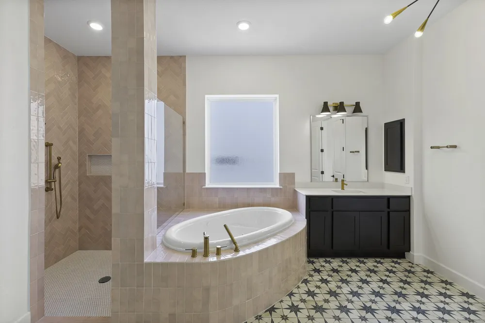 151 Starfire Drive Dripping Springs, TX 78620