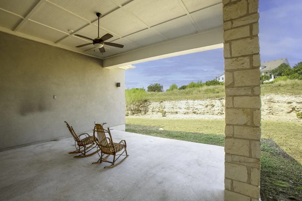 151 Starfire Drive Dripping Springs, TX 78620