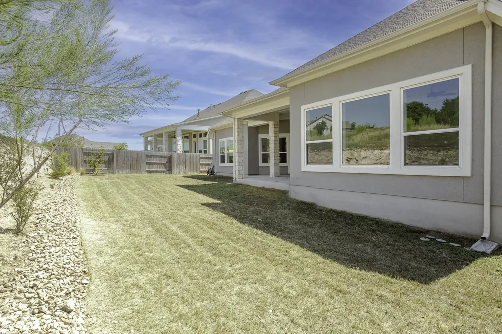151 Starfire Drive Dripping Springs, TX 78620