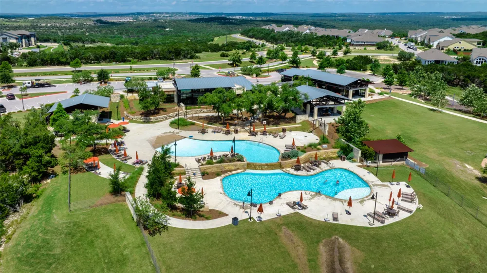 151 Starfire Drive Dripping Springs, TX 78620