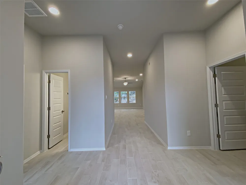 20915 Oak Dale Drive Lago Vista, TX 78645