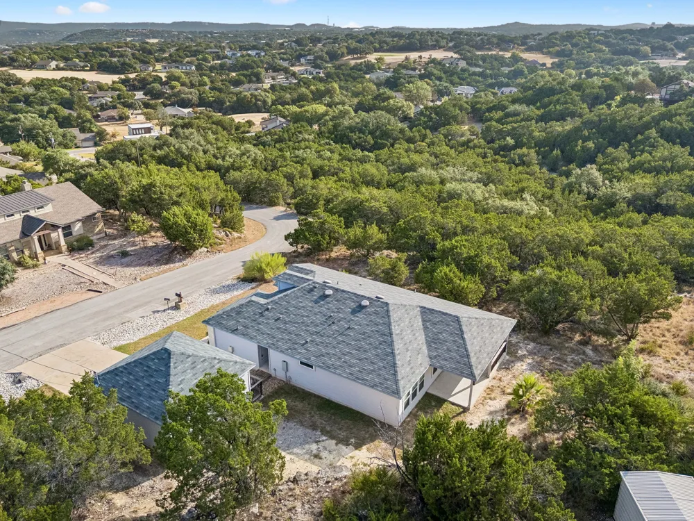 20915 Oak Dale Drive Lago Vista, TX 78645