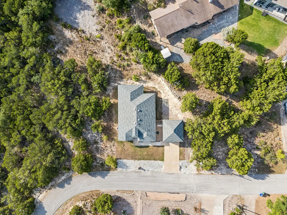 20915 Oak Dale Drive Lago Vista, TX 78645