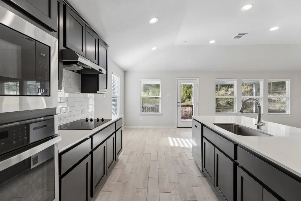 20915 Oak Dale Drive Lago Vista, TX 78645