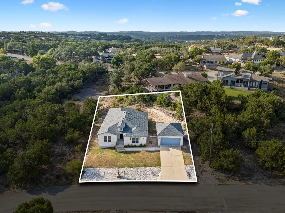 20915 Oak Dale Drive Lago Vista, TX 78645