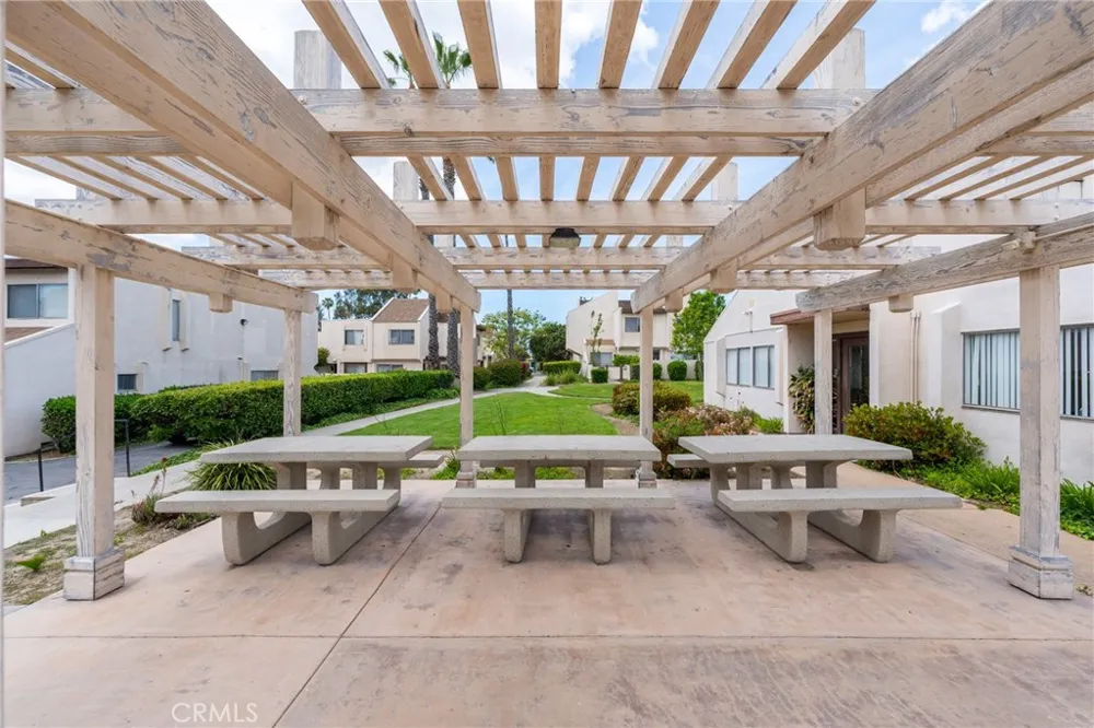 16710 Orange Ave. #A1 Paramount, CA 90723