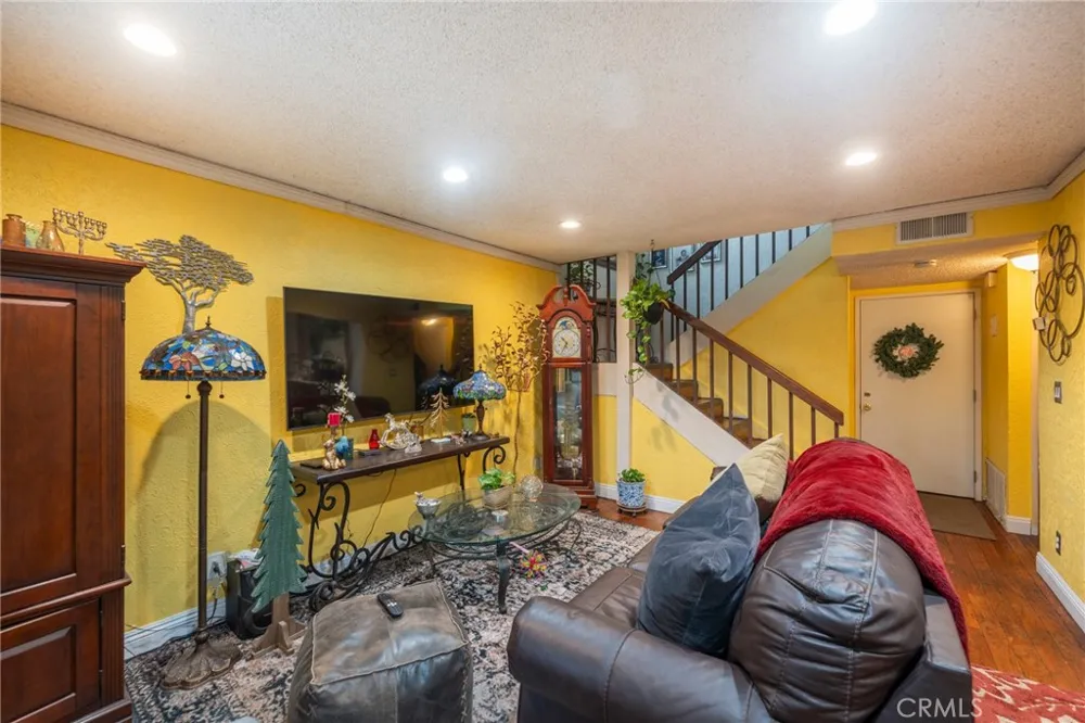 16710 Orange Ave. #A1 Paramount, CA 90723