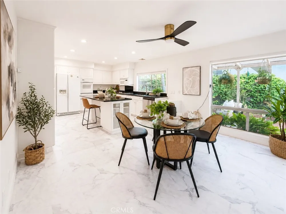 42 Almond Tree Ln Irvine, CA 92612
