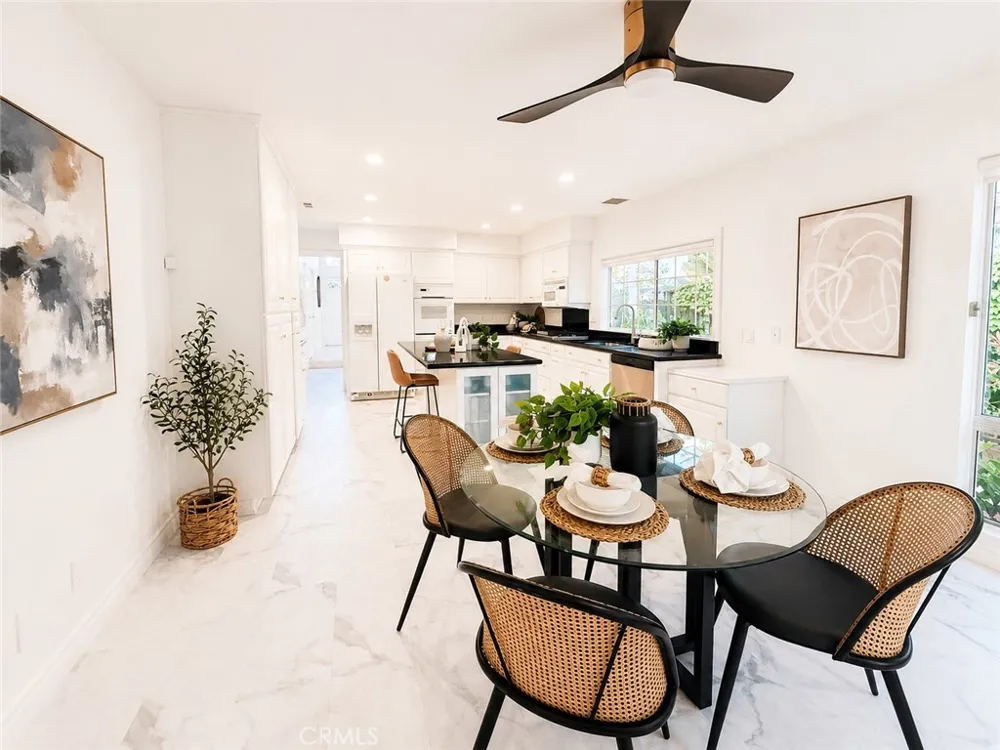42 Almond Tree Ln Irvine, CA 92612