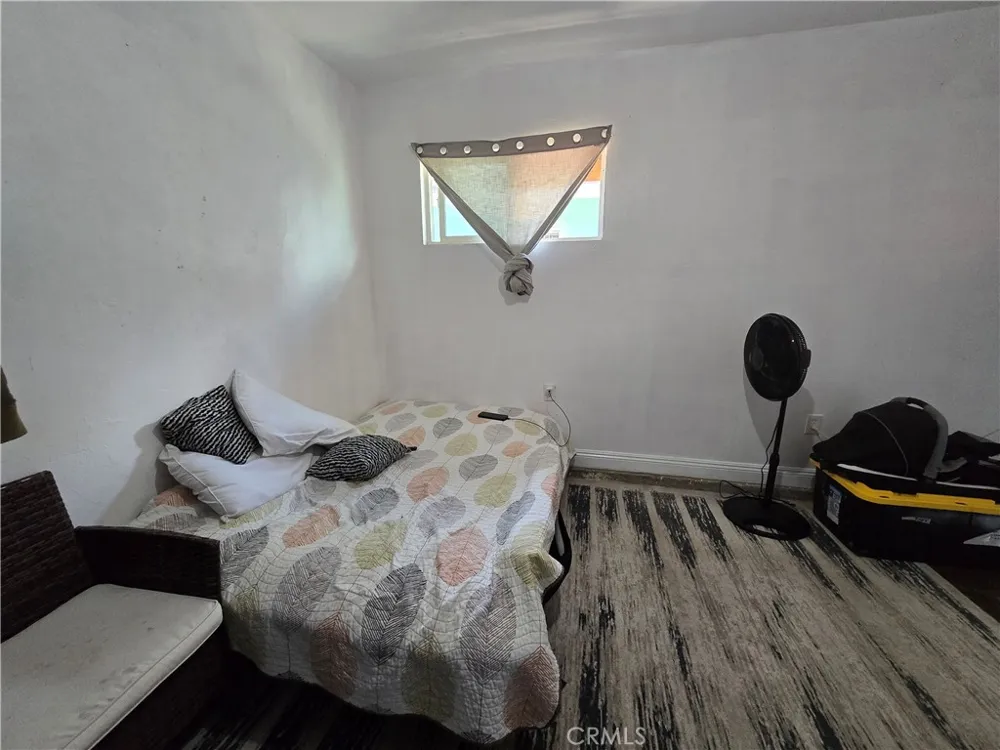 1275 Hardt San Bernardino, CA 92408