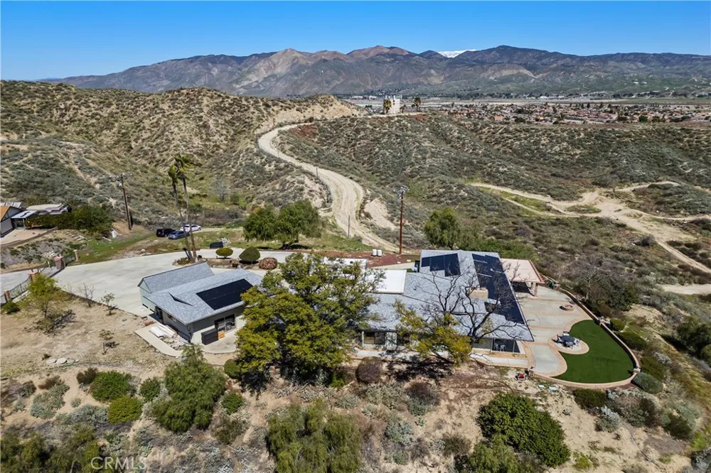 300 Anderson Hemet, CA 92544