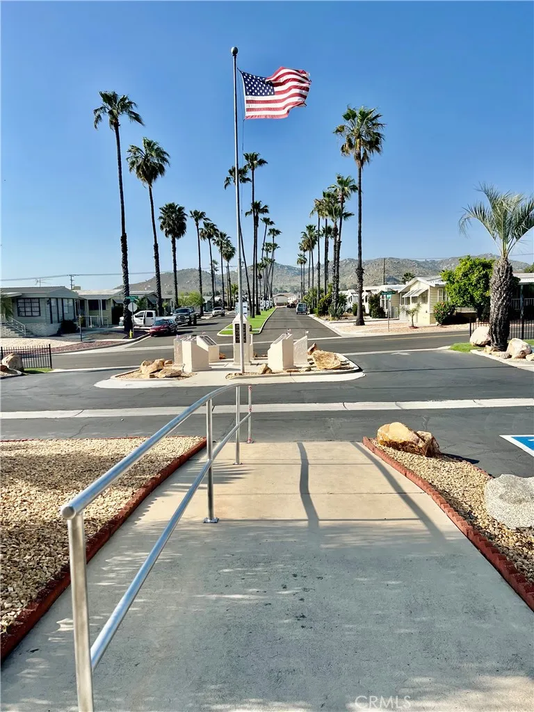 30615 Arenga Palm Homeland, CA 92548