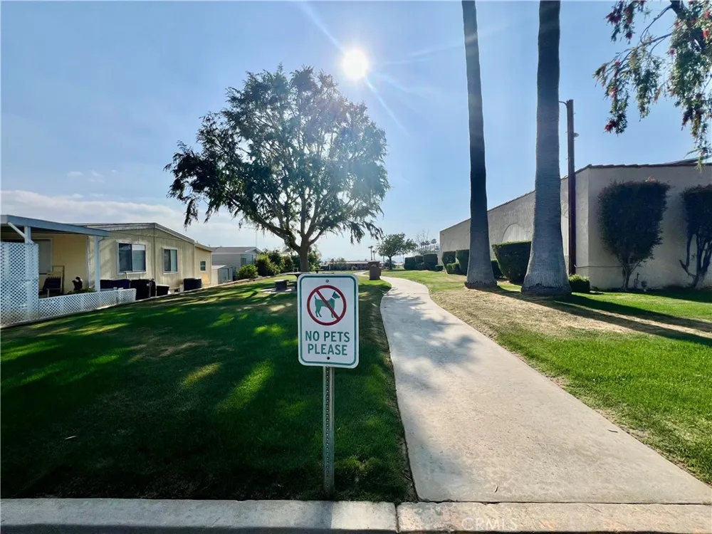 30615 Arenga Palm Homeland, CA 92548