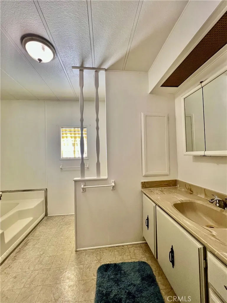 30615 Arenga Palm Homeland, CA 92548