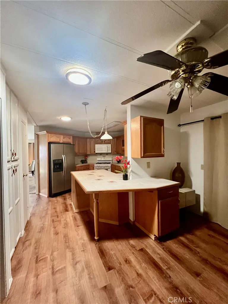 30615 Arenga Palm Homeland, CA 92548