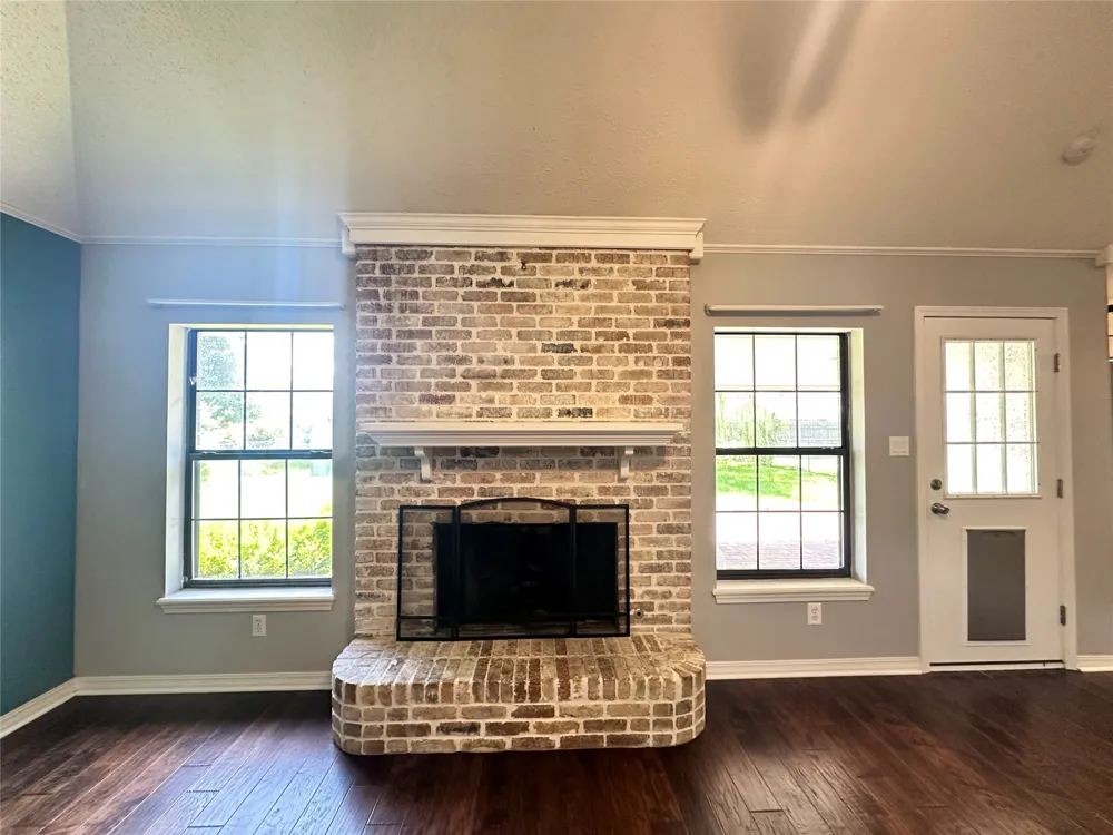 5721 Bluebonnett Drive Bossier City, LA 71112