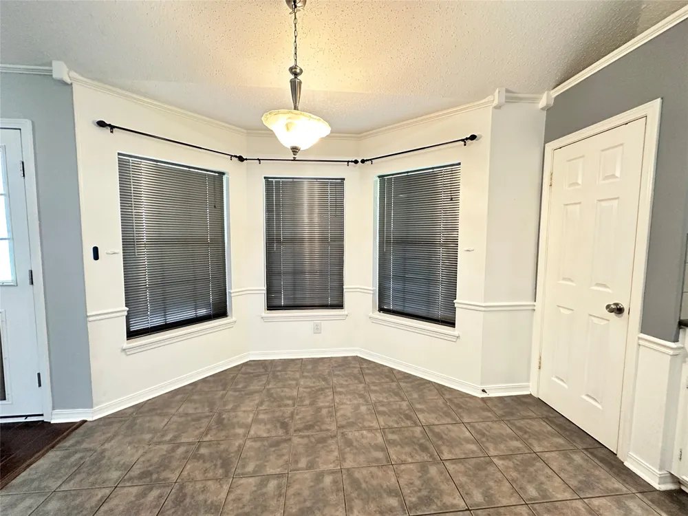 5721 Bluebonnett Drive Bossier City, LA 71112