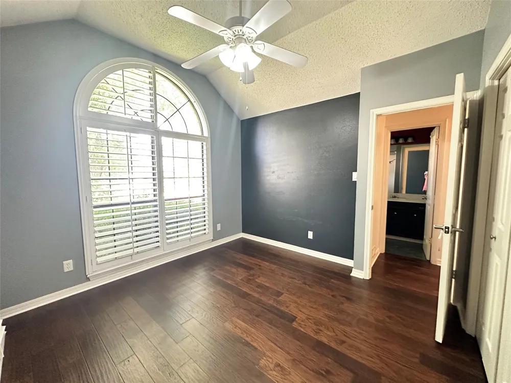 5721 Bluebonnett Drive Bossier City, LA 71112