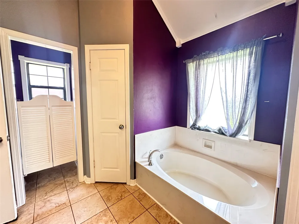 5721 Bluebonnett Drive Bossier City, LA 71112
